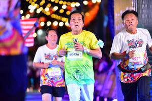 BIB: 50540, 60036, 5057
                            <button type="button" onclick="openModal(21803654)" class="btn btn-primary btn-sm float-right btn-popup" data-toggle="modal" data-target=".modal-high-quality">
                        <i class="fas fa-shopping-cart"></i> Add to Cart
                    </button>
                                            <button type="button" onclick="isThisMe(21803654, true)" class="btn btn-success btn-sm float-right btn-popup btn-isme hidden" data-toggle="tooltip" data-placement="bottom" title="นี่คือรูปของคุณใช่ไหม คลิกที่นี่เพื่อเอาเข้าอัลบั้ม">
                        <i class="fas fa-plus"></i> Add to album
                    </button>
                    <button type="button" onclick="isThisMe(21803654, false)" class="btn btn-warning btn-sm float-right btn-popup btn-isnotme hidden">
                        <i class="fas fa-ban"></i> Remove from album
                    </button>